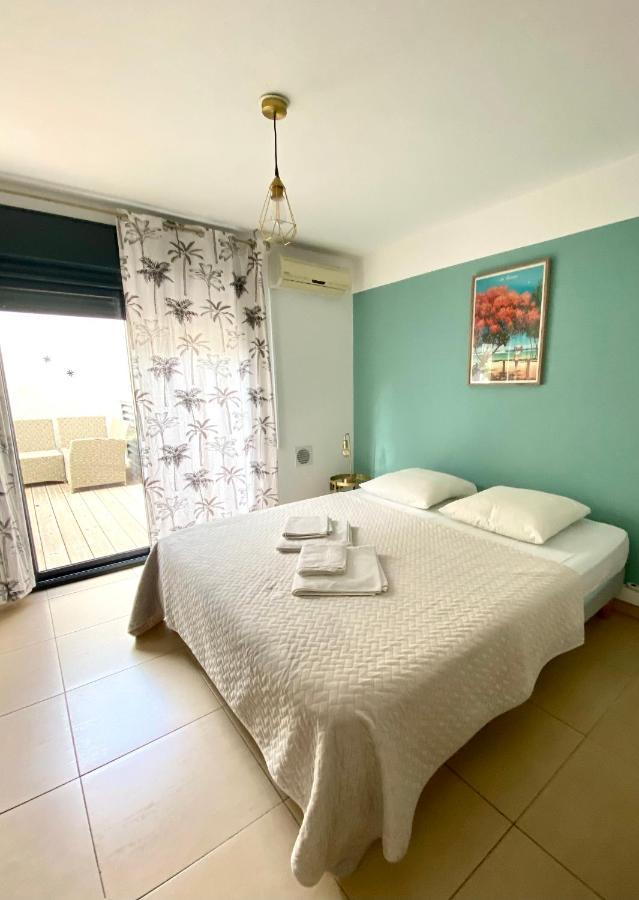 Appartement Fleur de Prunier à Saint Pierre Extérieur photo